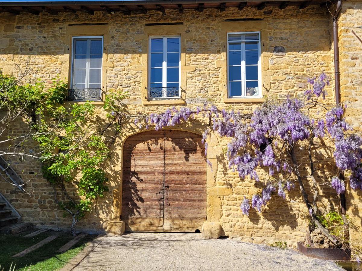 Lodges En Pierres Dorees Saint-Germain-Nuelles Екстер'єр фото